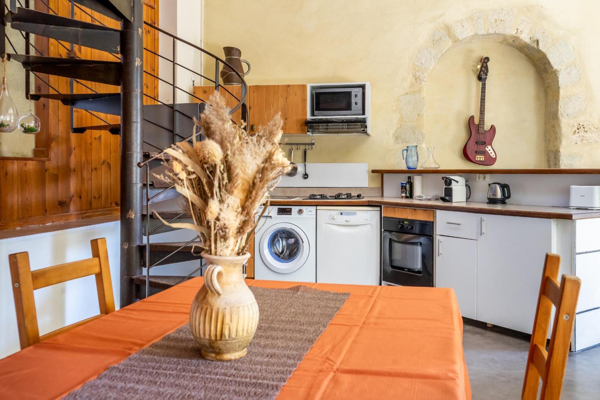 Ultimate Relaxation For Family Or Group At Renowned Couvent Des Ursulines, A Tranquil Escape In Historic Pezenas Villa Ruang foto